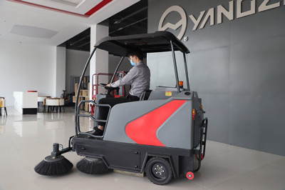 揚子大型掃地車 揚子大型掃地車.jpg